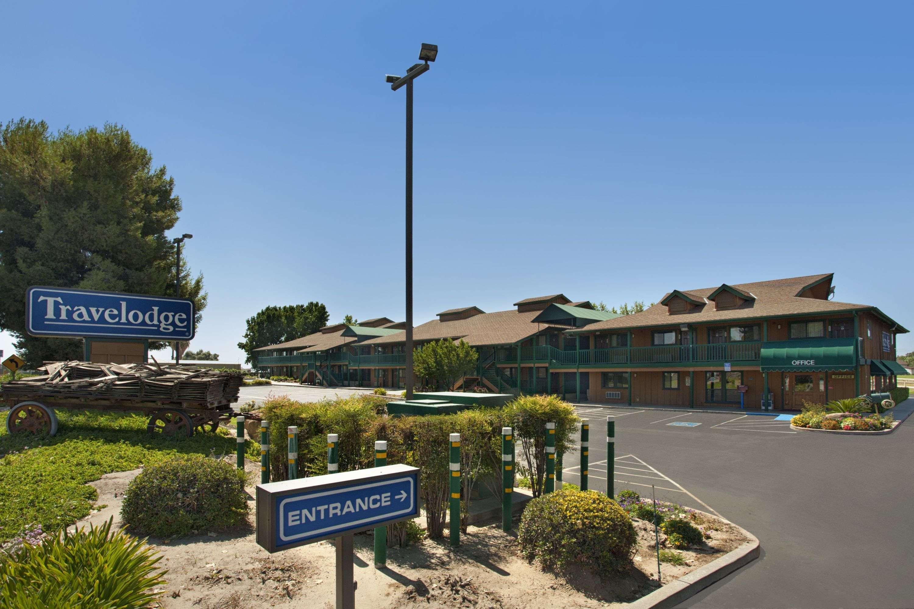 Travelodge By Wyndham Lemoore Near Naval Air Station Exterior foto